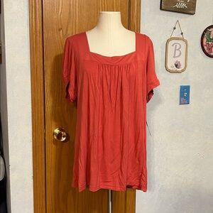 NWT Apt. 9 Coral Top - Size 1X